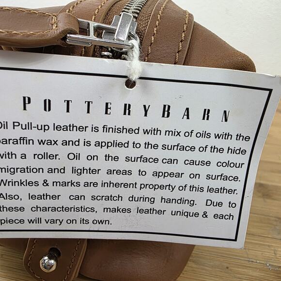 Pottery Barn Saddle Leather Toiletry Case Monogram Dark Brown Oiled Makeup Bag - Picture 5 of 5